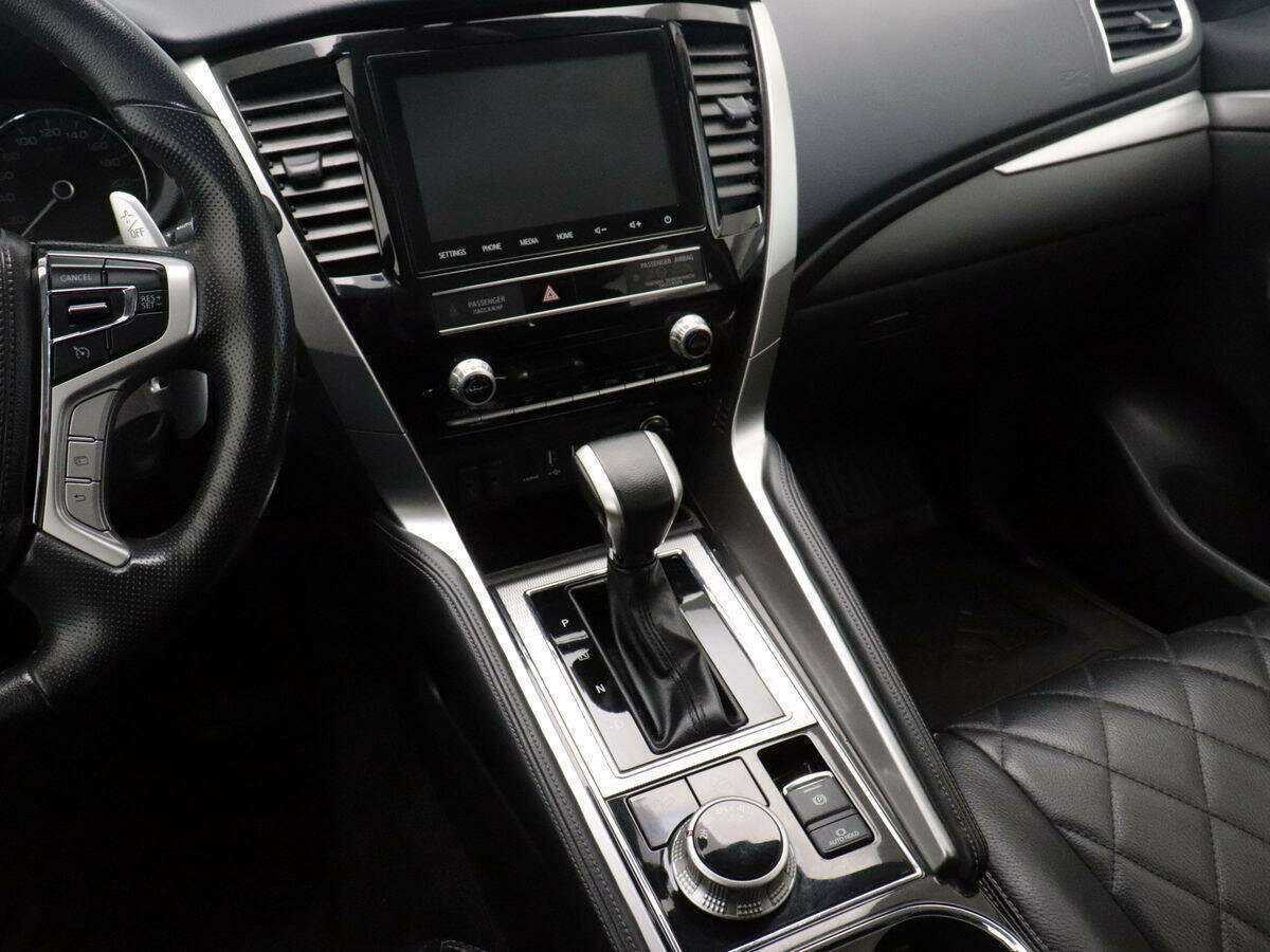 Mitsubishi Pajero Sport, 2021 Фото №15