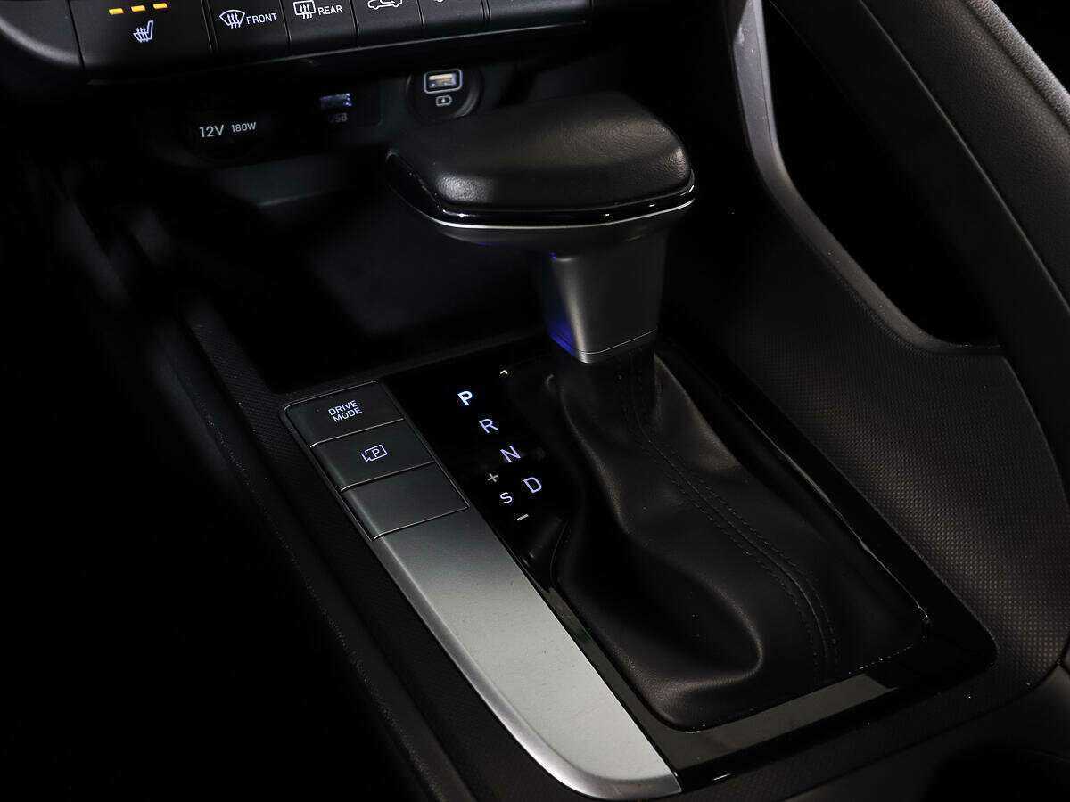 Hyundai Elantra, 2021 Фото №16