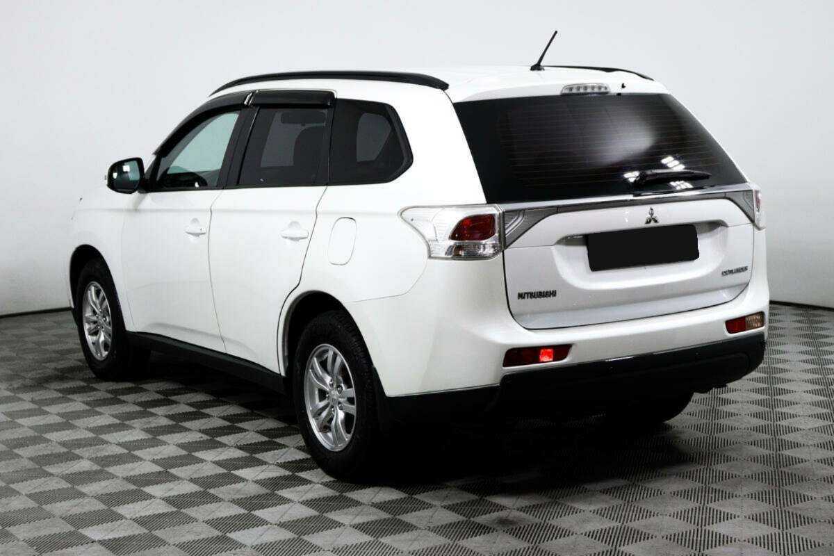 Mitsubishi Outlander, 2013 Фото №7