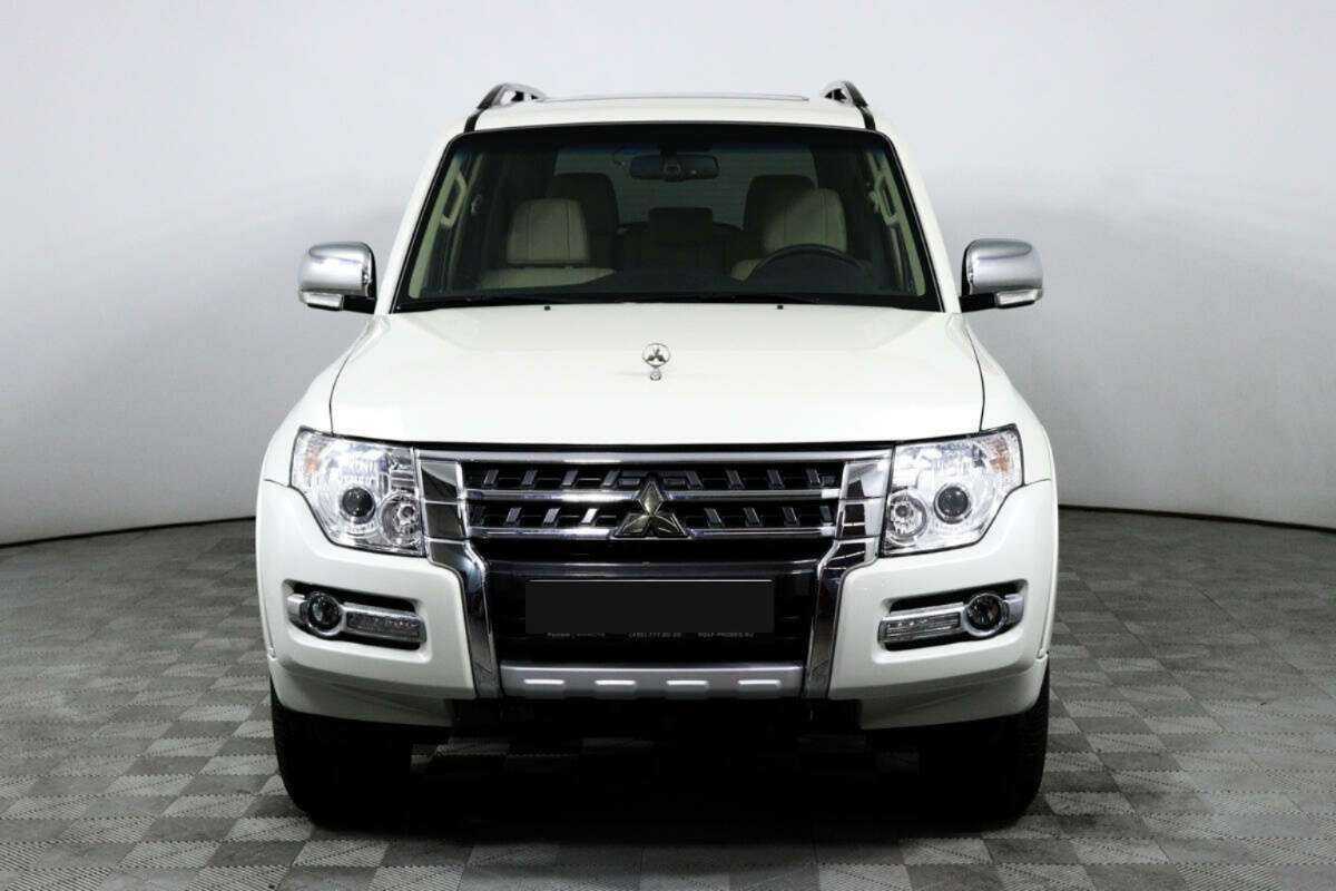 Mitsubishi Pajero, 2021 - 11 782 км. | Фото №2