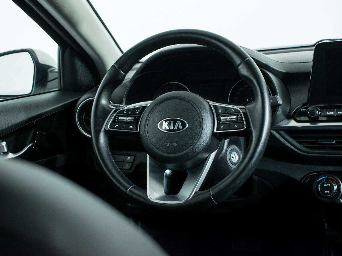 Kia Cerato, 2021 Фото №14