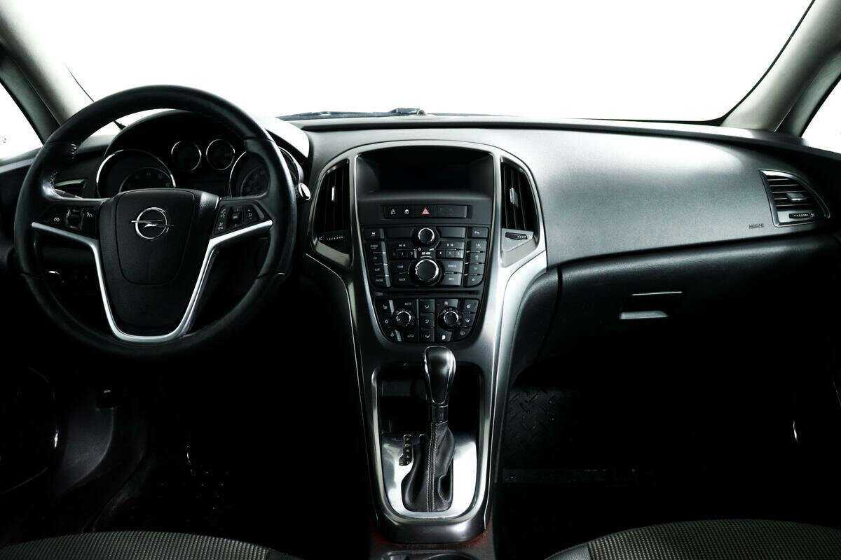 Opel Astra, 2011 Фото №11