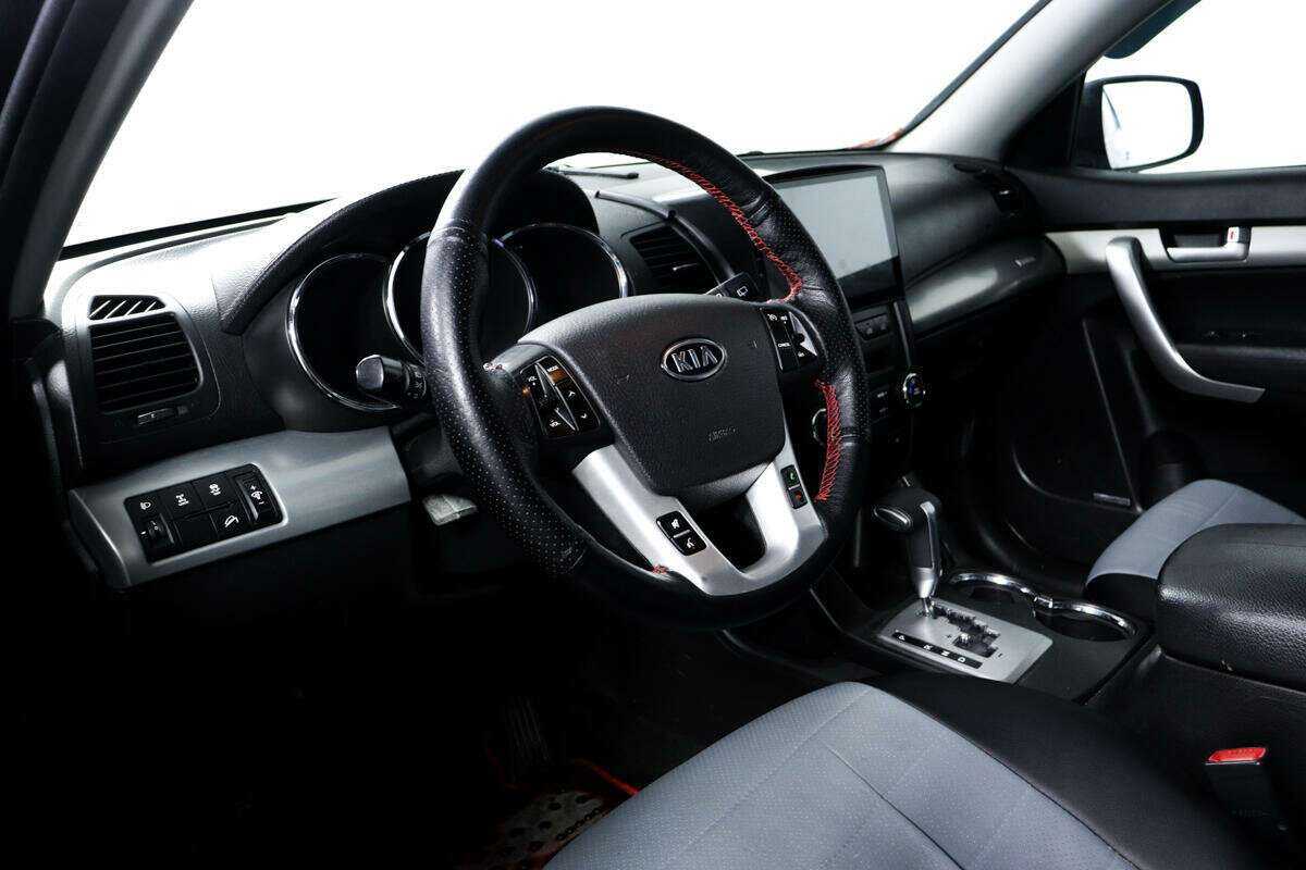 Kia Sorento, 2010 Фото №13
