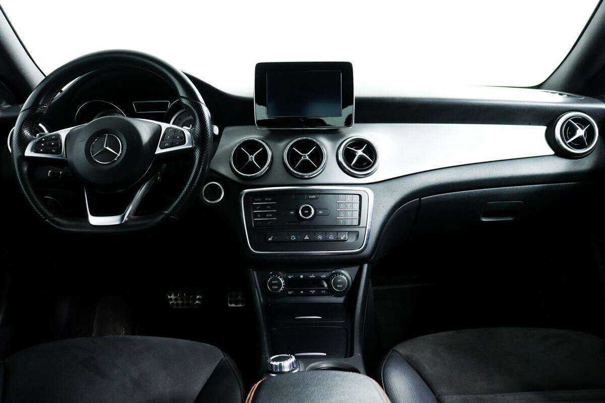Mercedes-Benz CLA 200, 2015 Фото №10