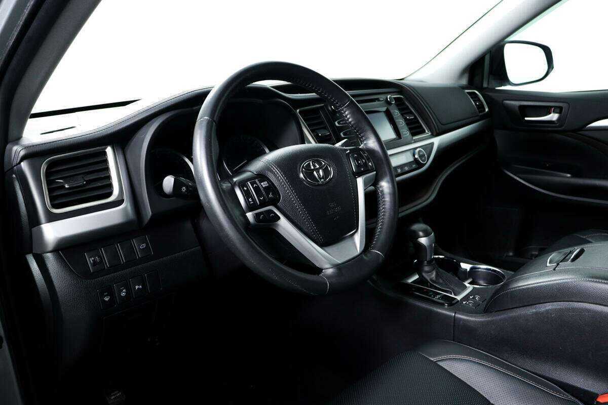 Toyota Highlander, 2019 Фото №13