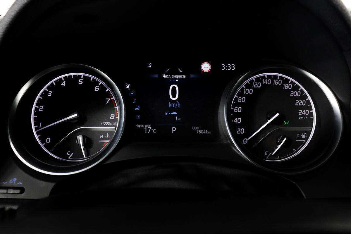 Toyota Camry, 2021 Фото №10