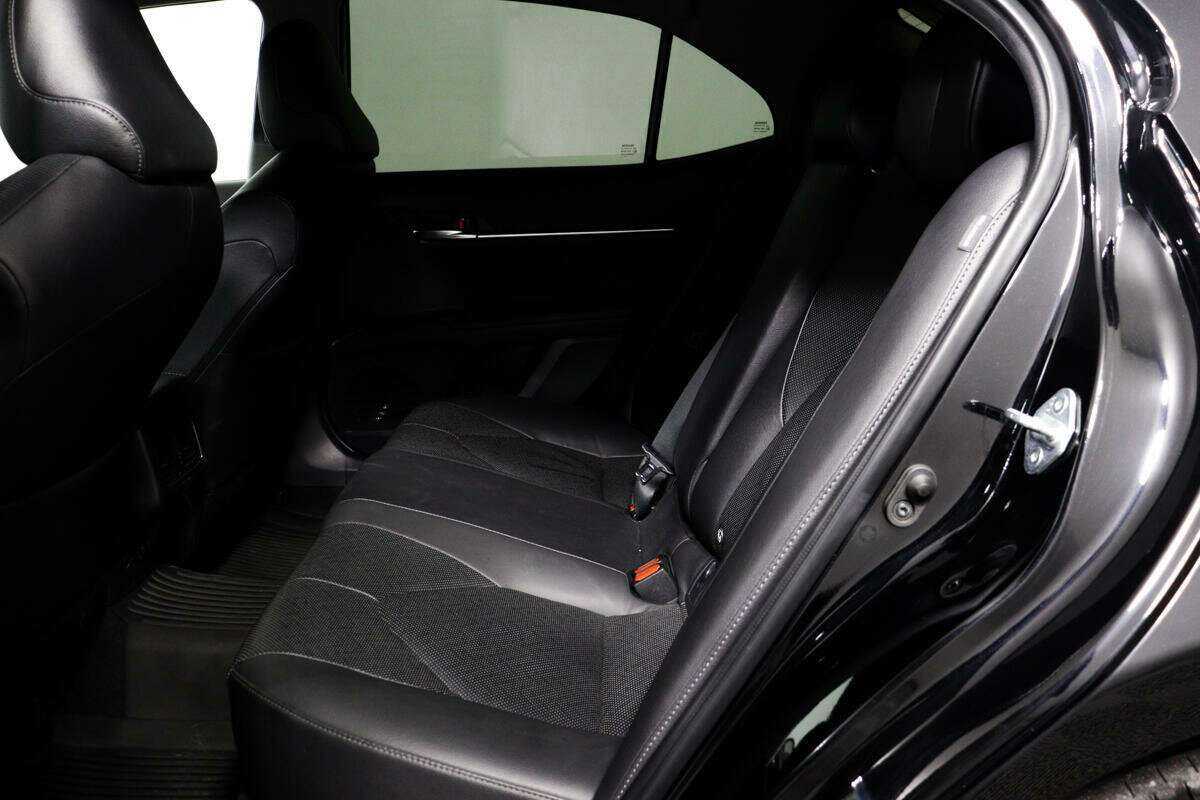 Toyota Camry, 2021 Фото №12