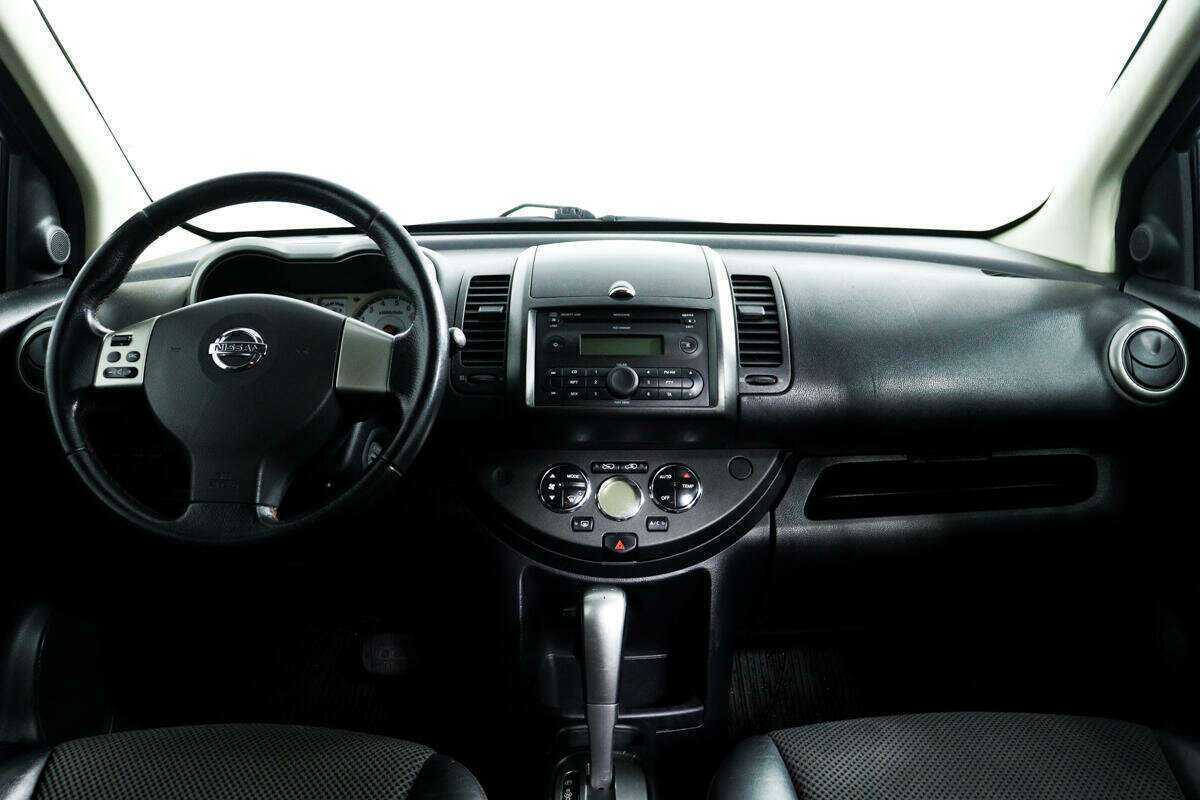 Nissan Note, 2006 Фото №11