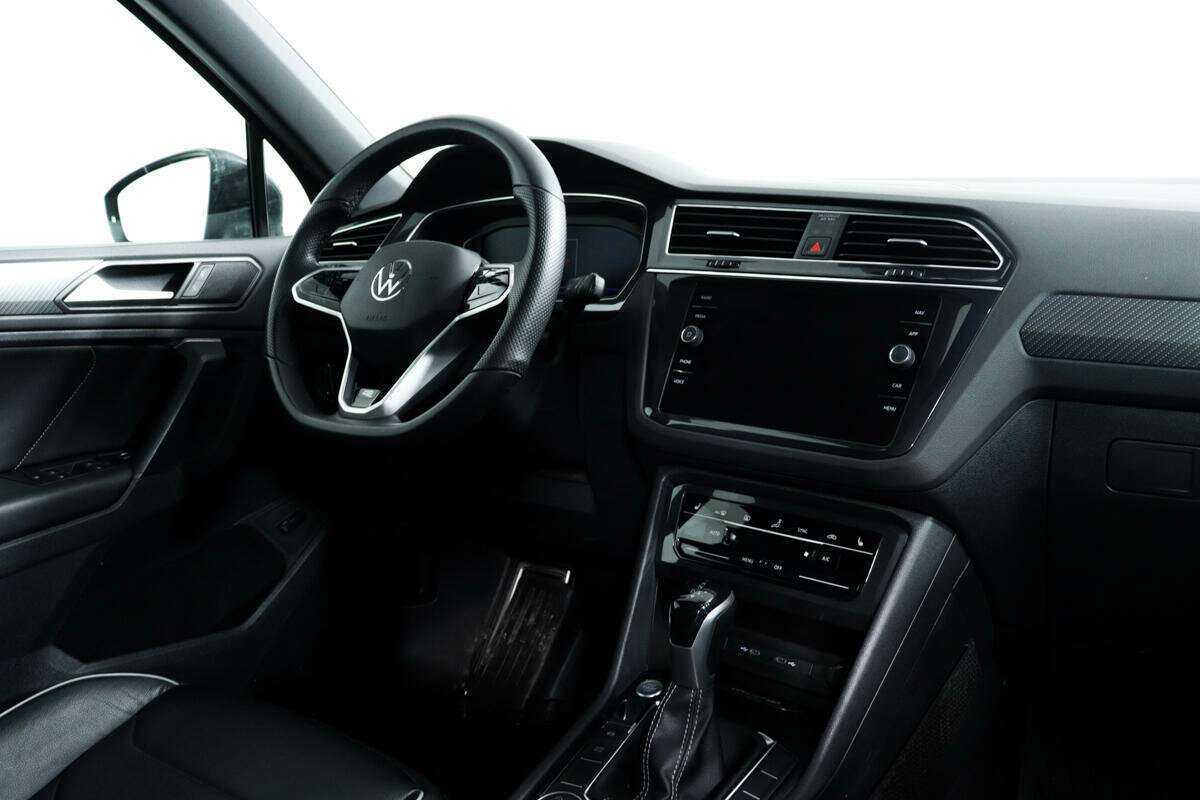 Volkswagen Tiguan, 2021 Фото №9