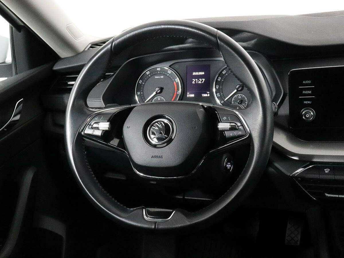 Skoda Octavia, 2021 Фото №11