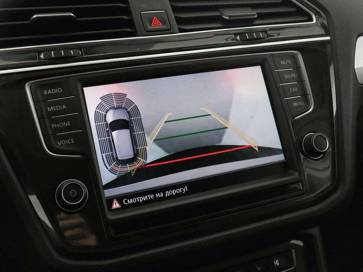 Volkswagen Tiguan, 2017 Фото №14