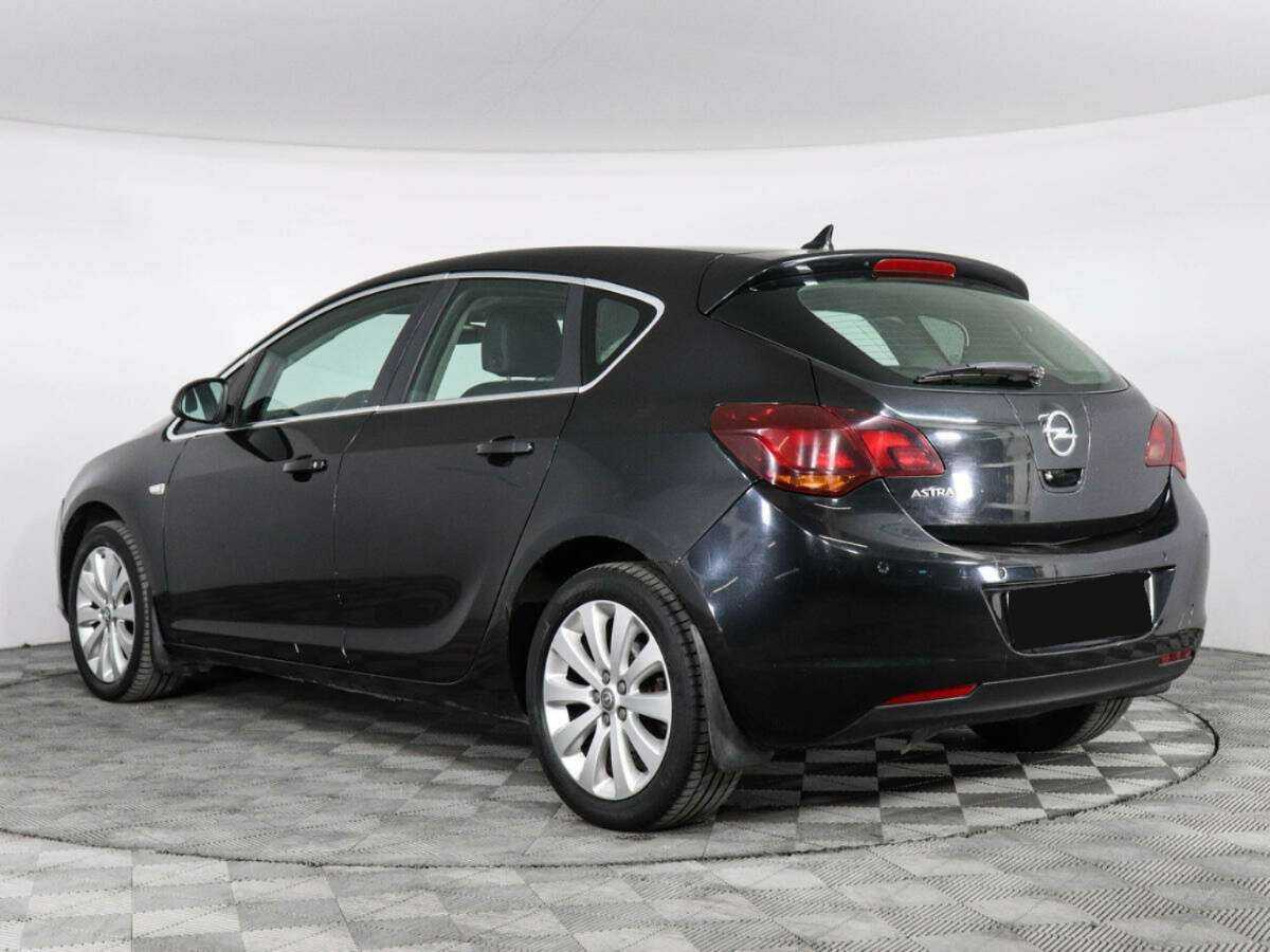 Opel Astra, 2011 - 162 500 км. | Фото №4