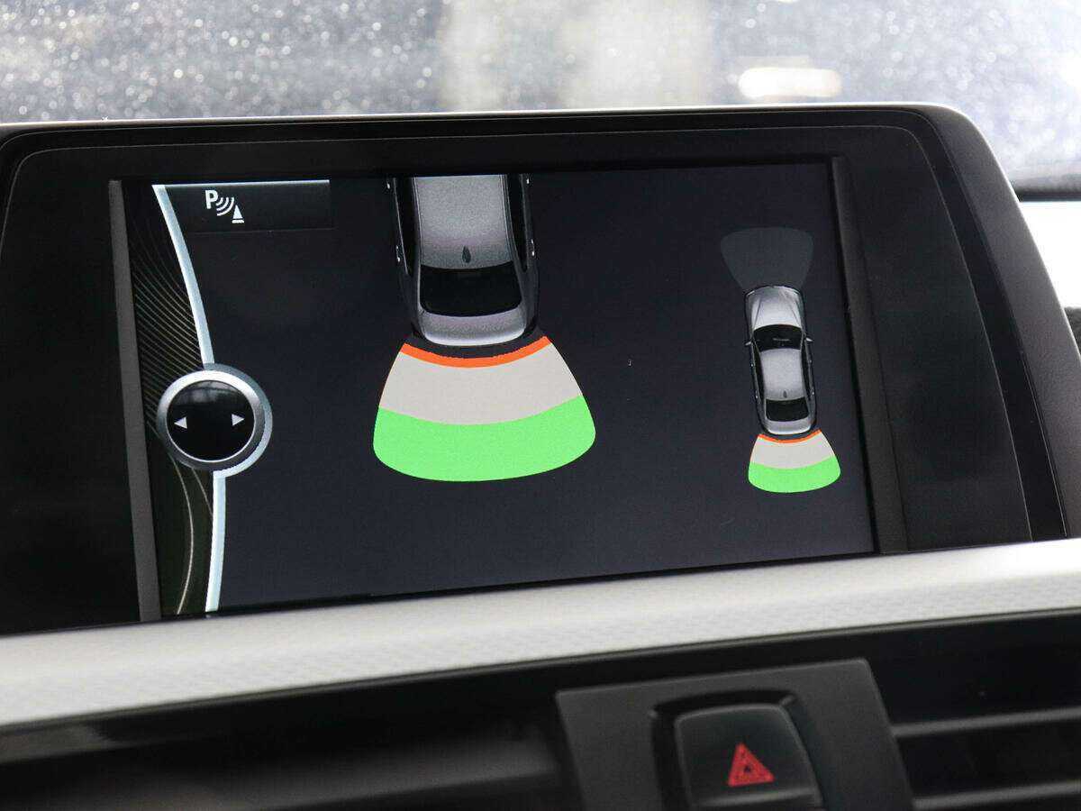 BMW 3 серии 320i, 2013 Фото №9