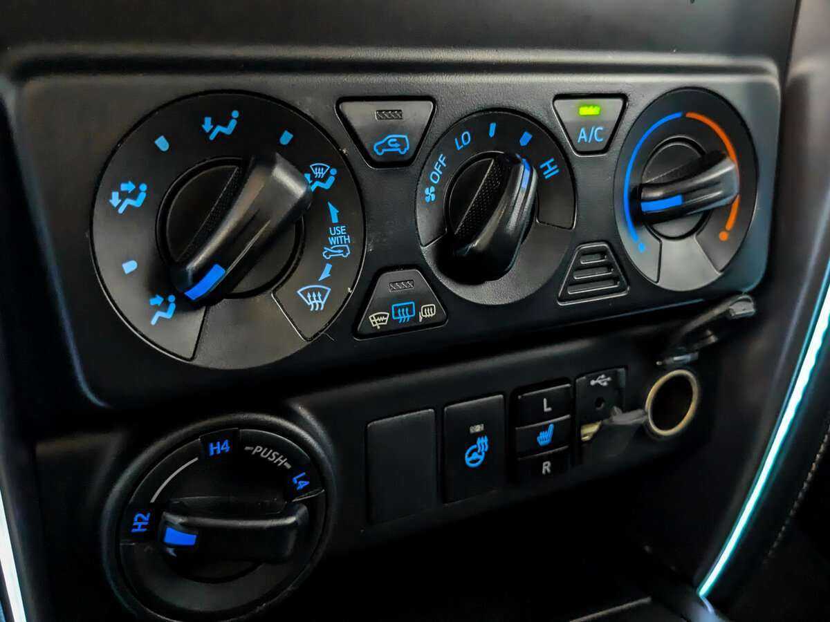 Toyota Fortuner, 2021 Фото №20