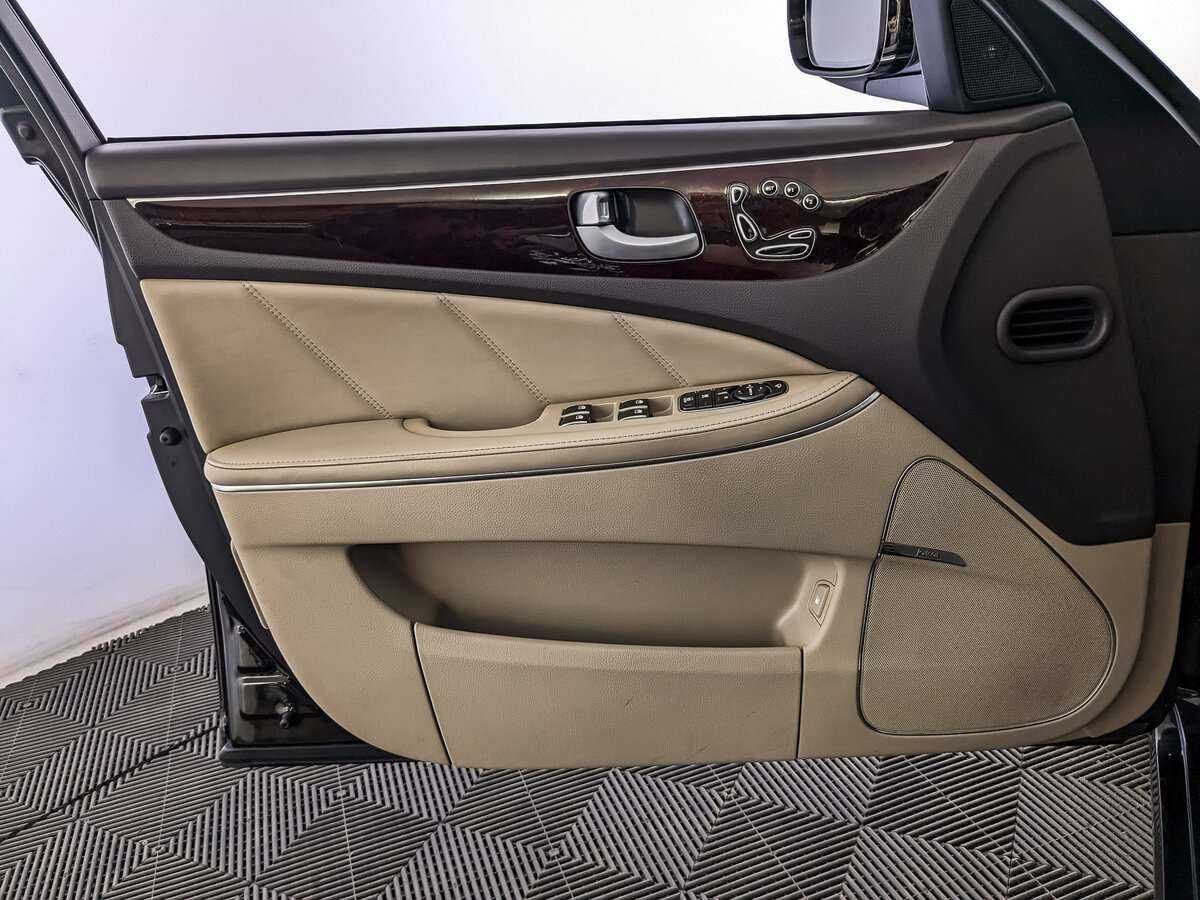 Hyundai Equus, 2012 Фото №15