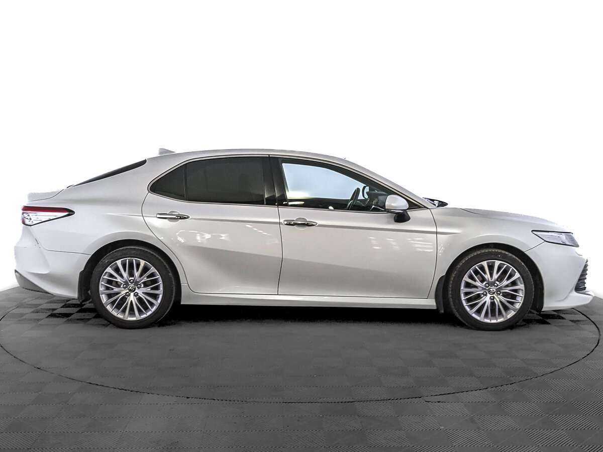 Toyota Camry, 2021 Фото №4