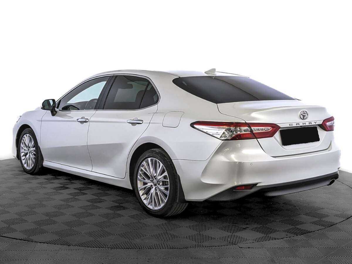 Toyota Camry, 2021 Фото №7