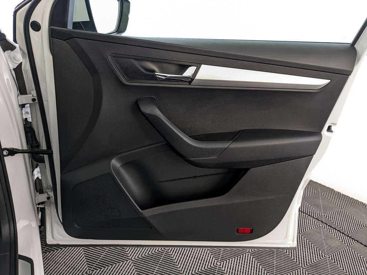 Skoda Karoq, 2022 Фото №21