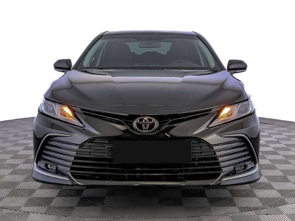 Toyota Camry, 2021 - 12 350 км. | Фото №2