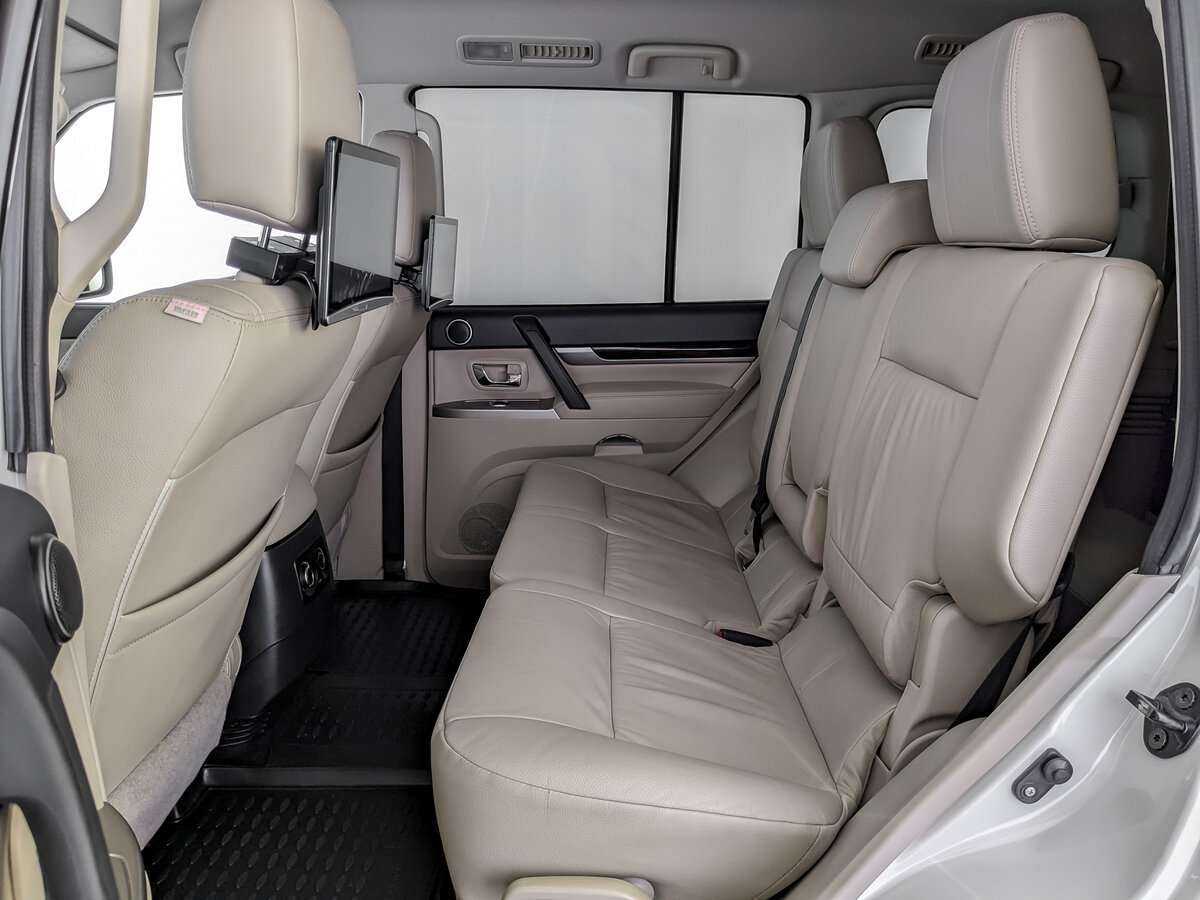 Mitsubishi Pajero, 2020 Фото №9