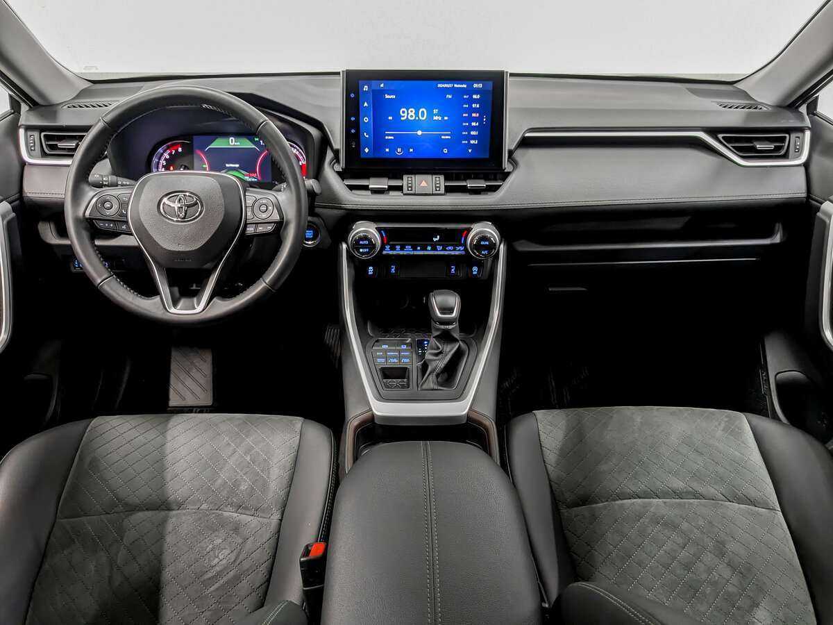 Toyota RAV4, 2022 Фото №11