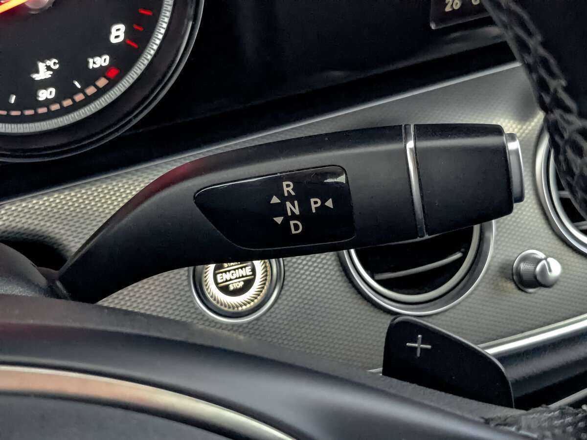 Mercedes-Benz E-Класс 200, 2018 Фото №24