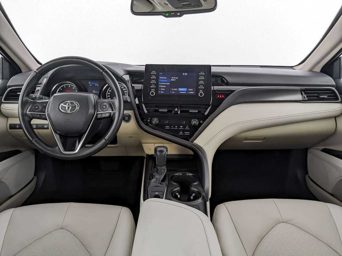 Toyota Camry, 2021 Фото №12