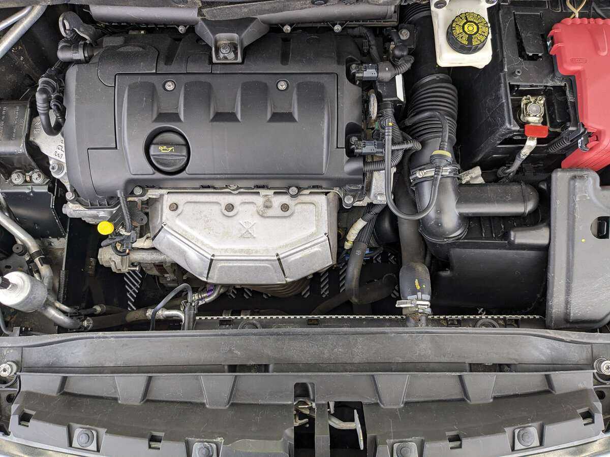 Peugeot 408, 2013 Фото №9