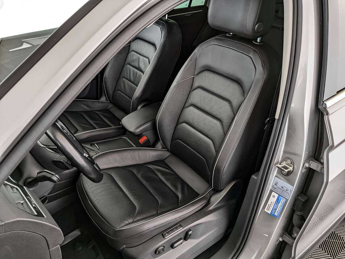 Volkswagen Tiguan, 2020 Фото №16