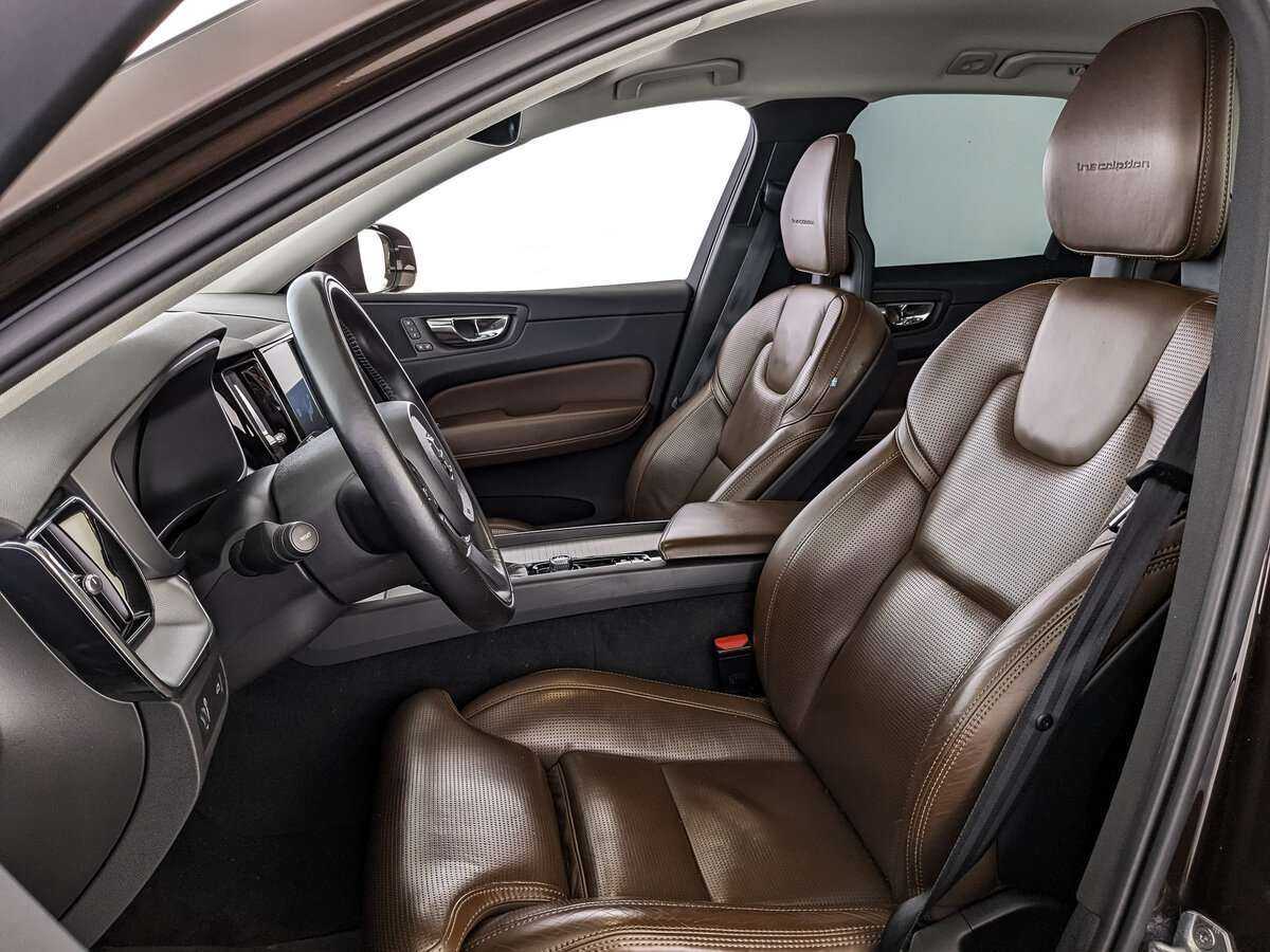 Volvo XC60, 2018 Фото №15