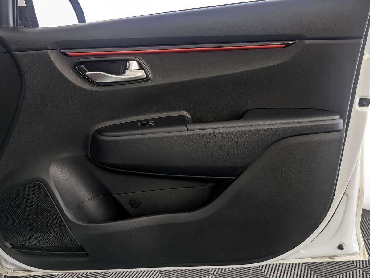 Kia Rio X-Line, 2020 Фото №21