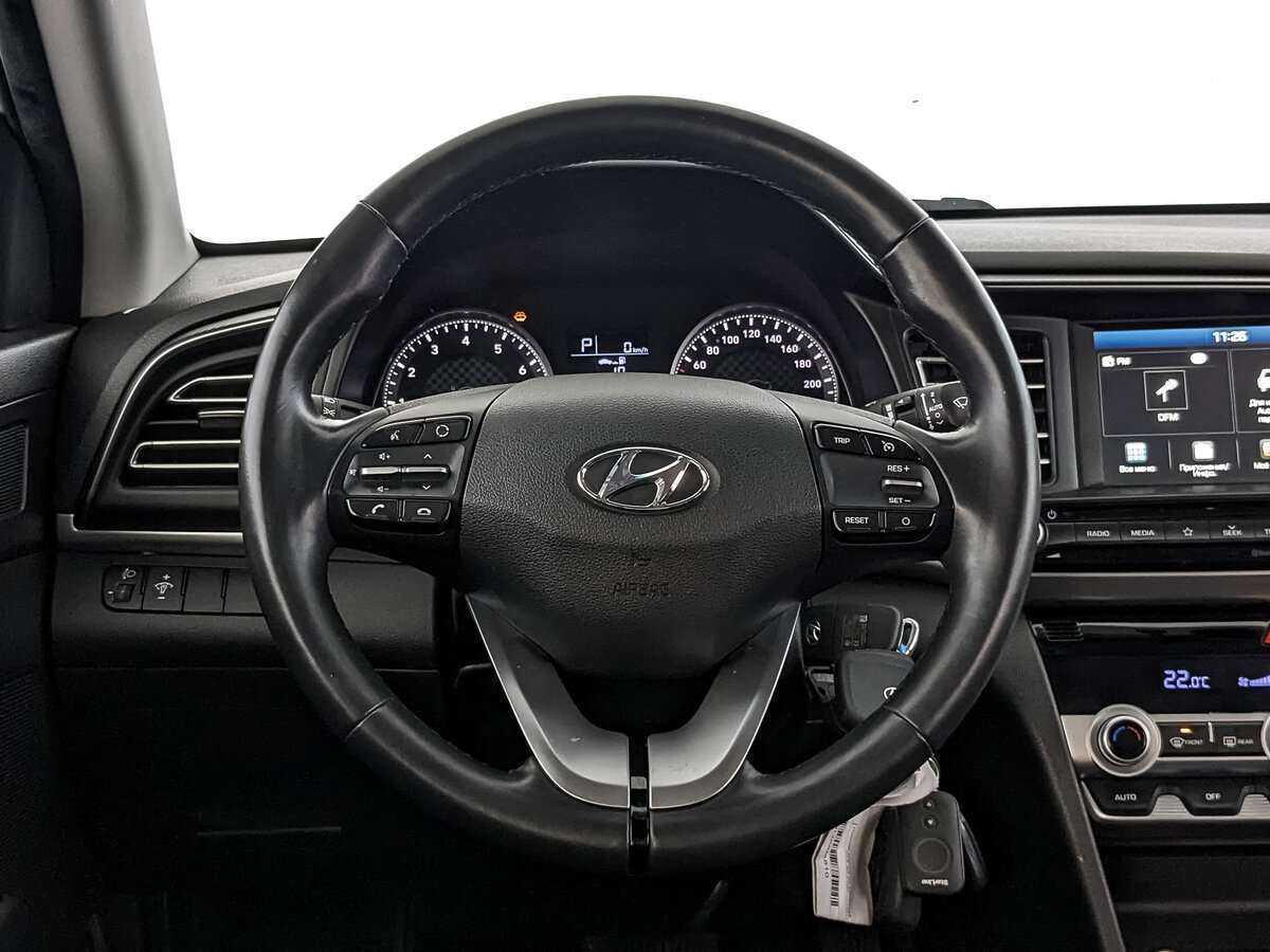 Hyundai Elantra, 2020 Фото №18