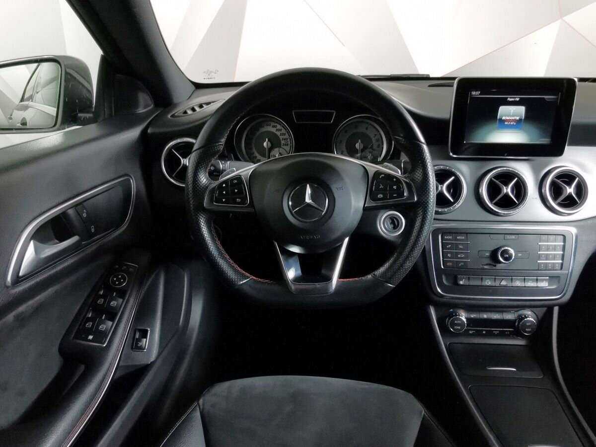 Mercedes-Benz CLA 200, 2015 Фото №17