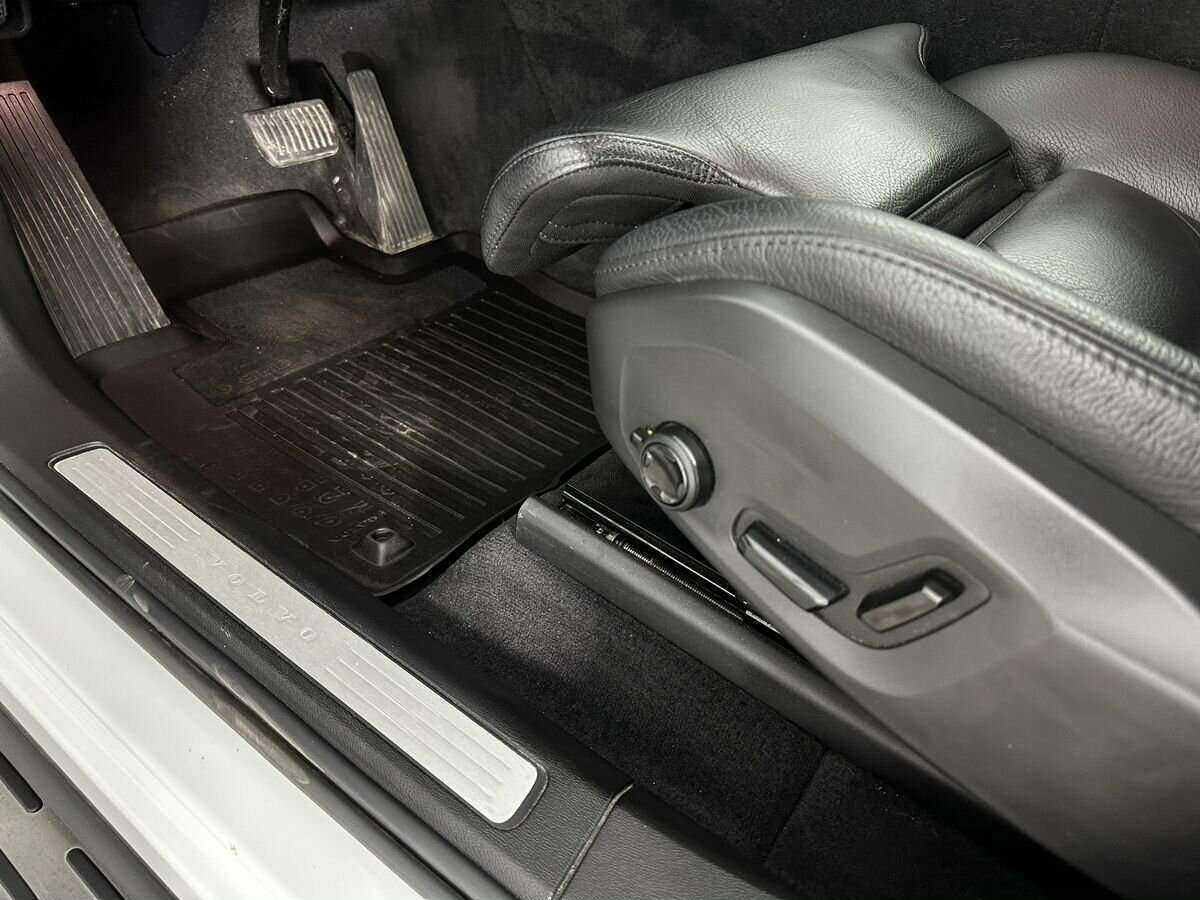 Volvo XC60, 2021 Фото №9
