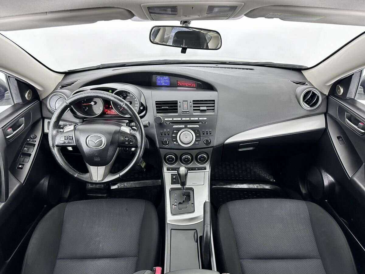 Mazda 3, 2011 Фото №11