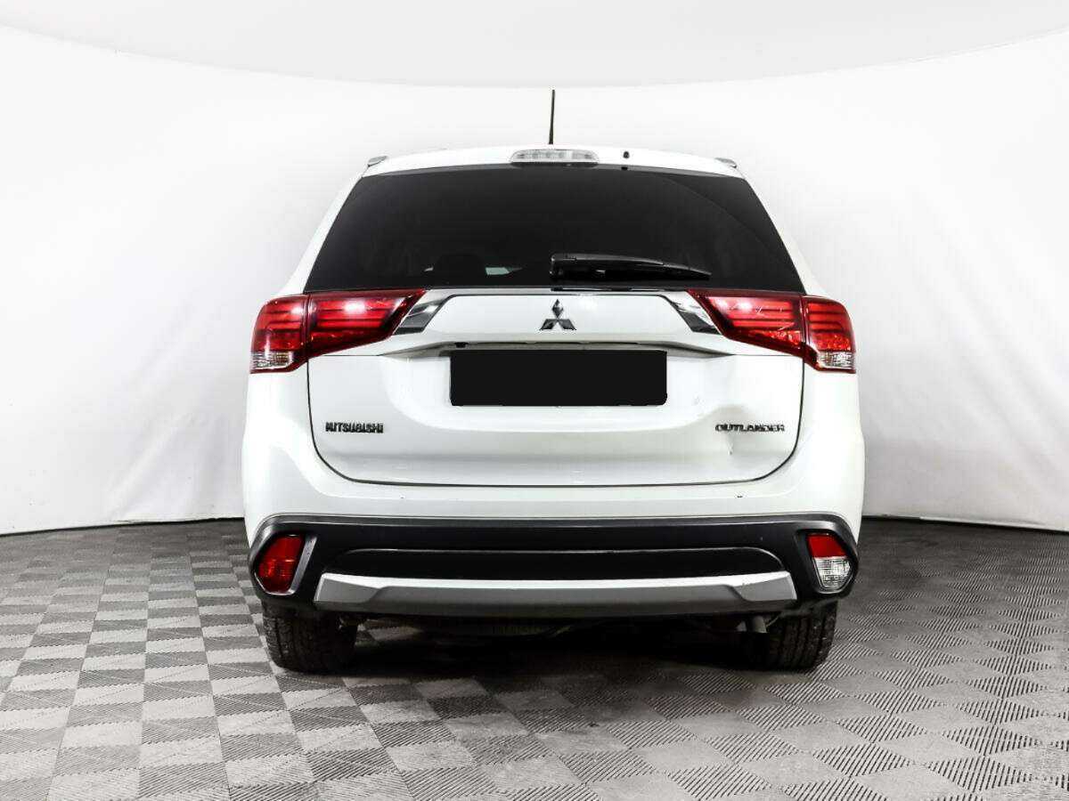 Mitsubishi Outlander, 2016 - 117 437 км. | Фото №6
