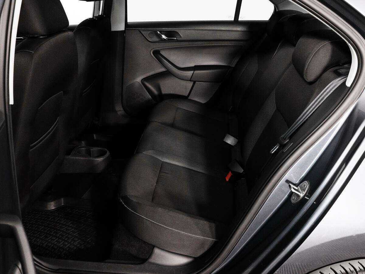 Skoda Rapid, 2014 Фото №8