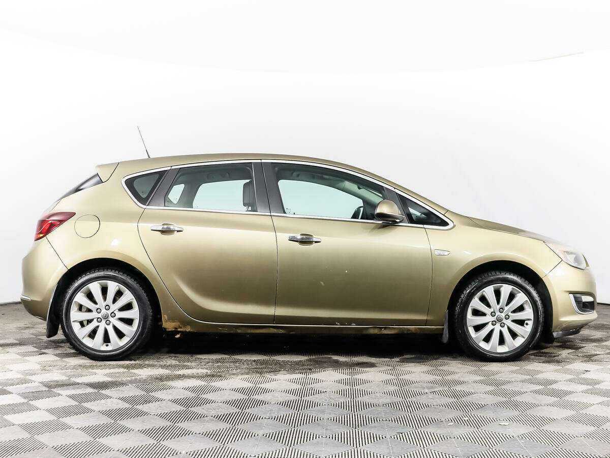 Opel Astra, 2013 - 288 491 км. | Фото №4