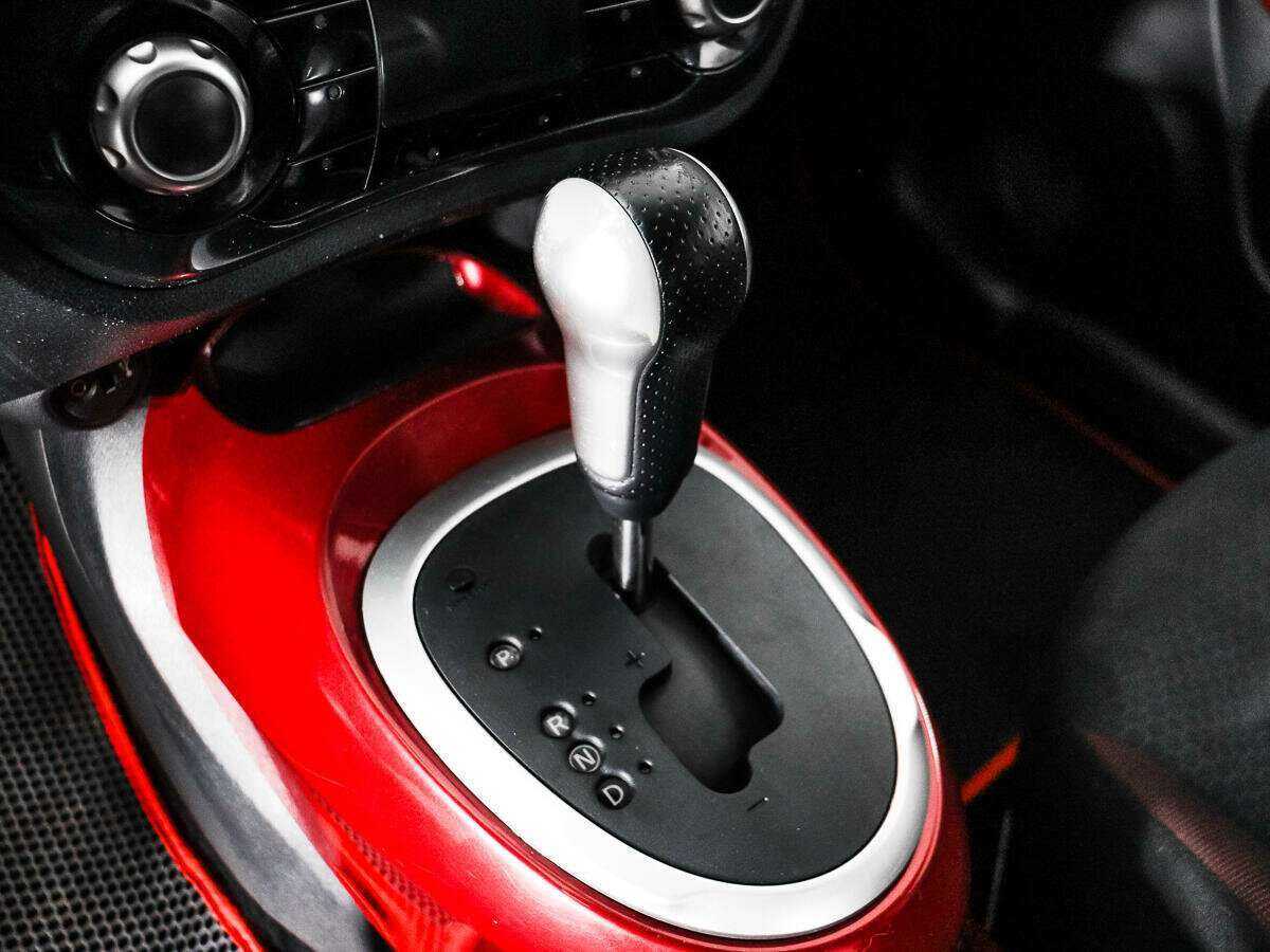 Nissan Juke, 2011 Фото №11