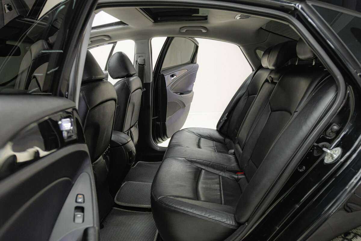 Hyundai Sonata, 2011 Фото №16