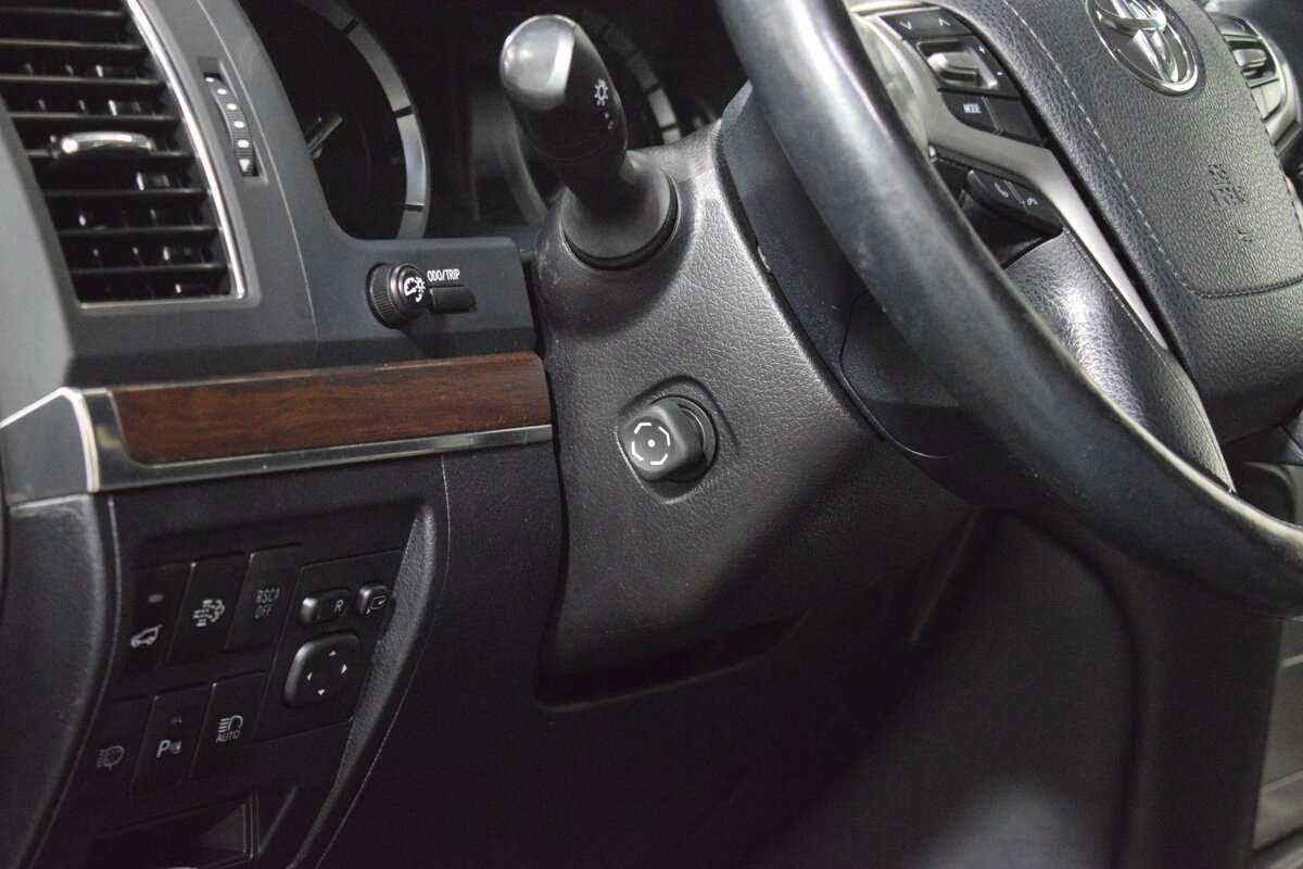 Toyota Land Cruiser, 2015 Фото №17