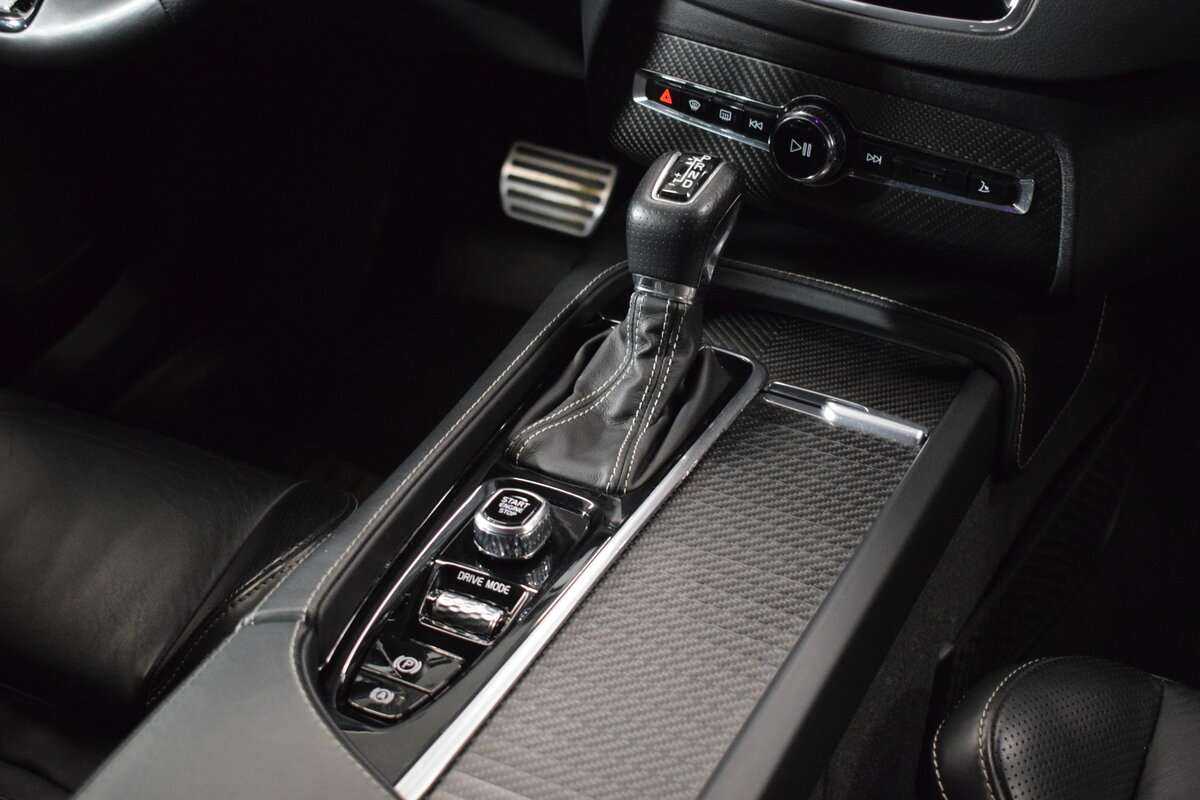 Volvo XC90, 2019 Фото №21