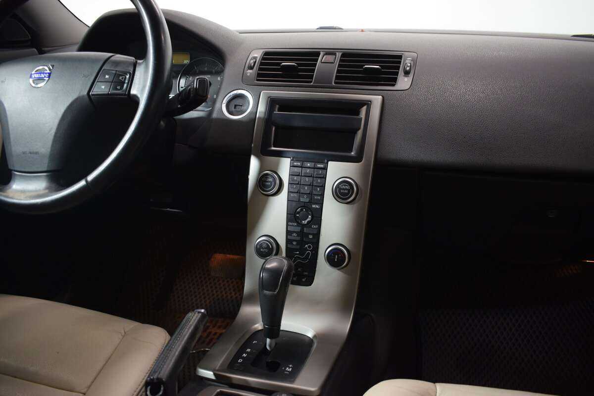 Volvo S40, 2010 - 124 000 км. | Фото №7