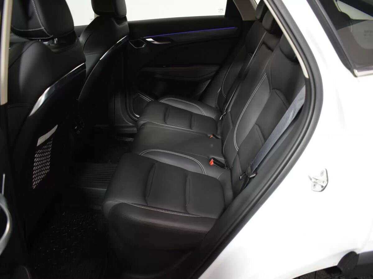 Geely Tugella, 2021 Фото №9