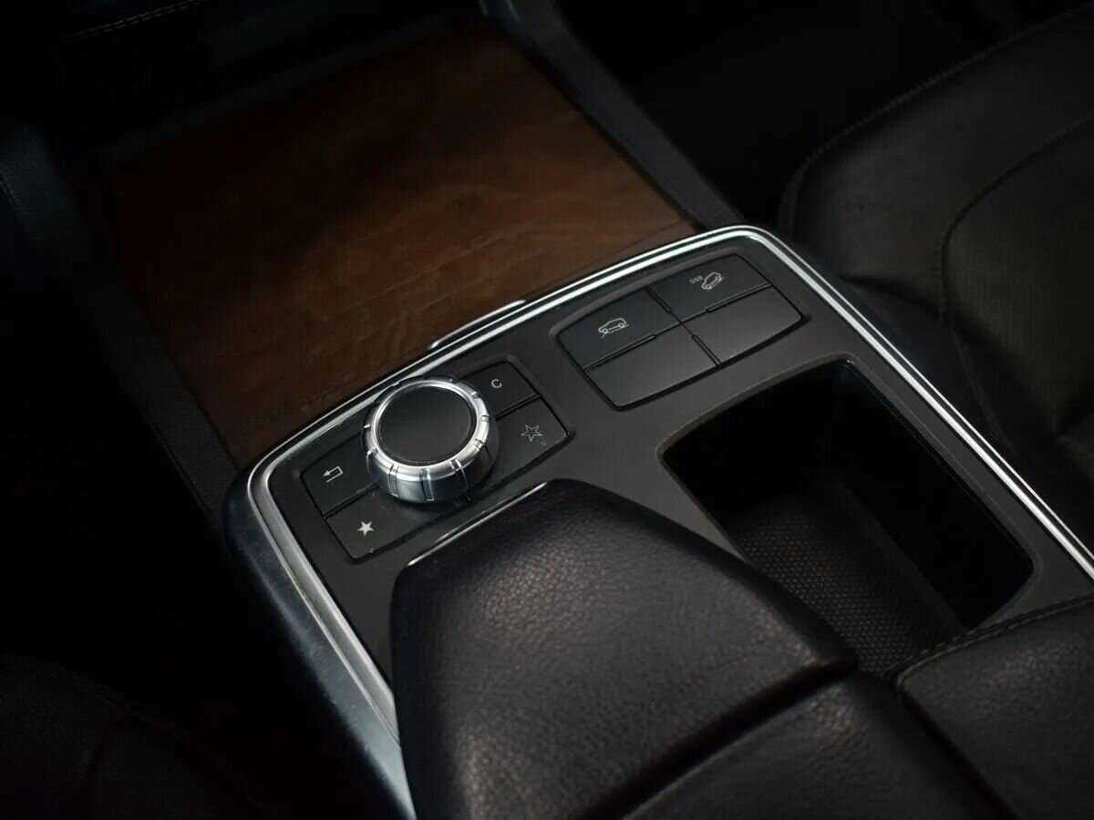 Mercedes-Benz M-Класс 350 CDI, 2014 Фото №27