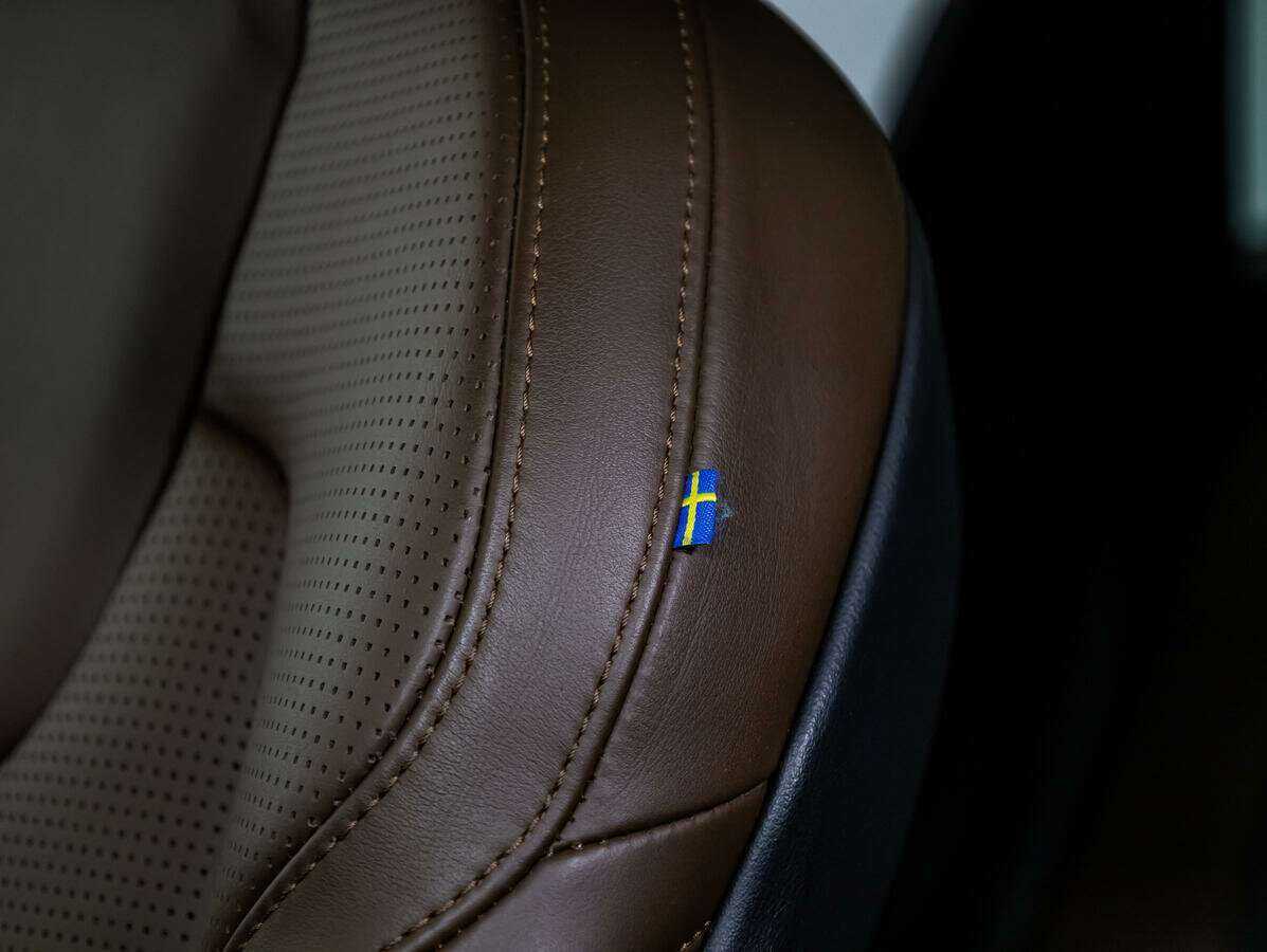 Volvo XC60, 2020 Фото №21