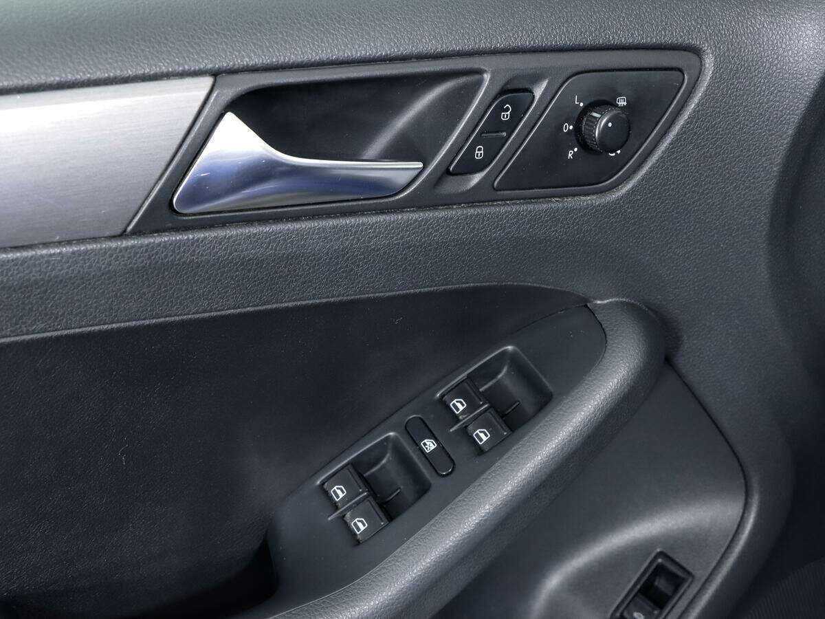 Volkswagen Jetta, 2011 Фото №12