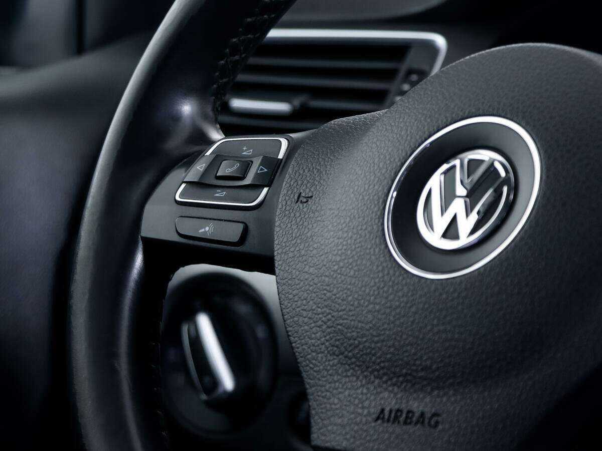 Volkswagen Jetta, 2011 Фото №16