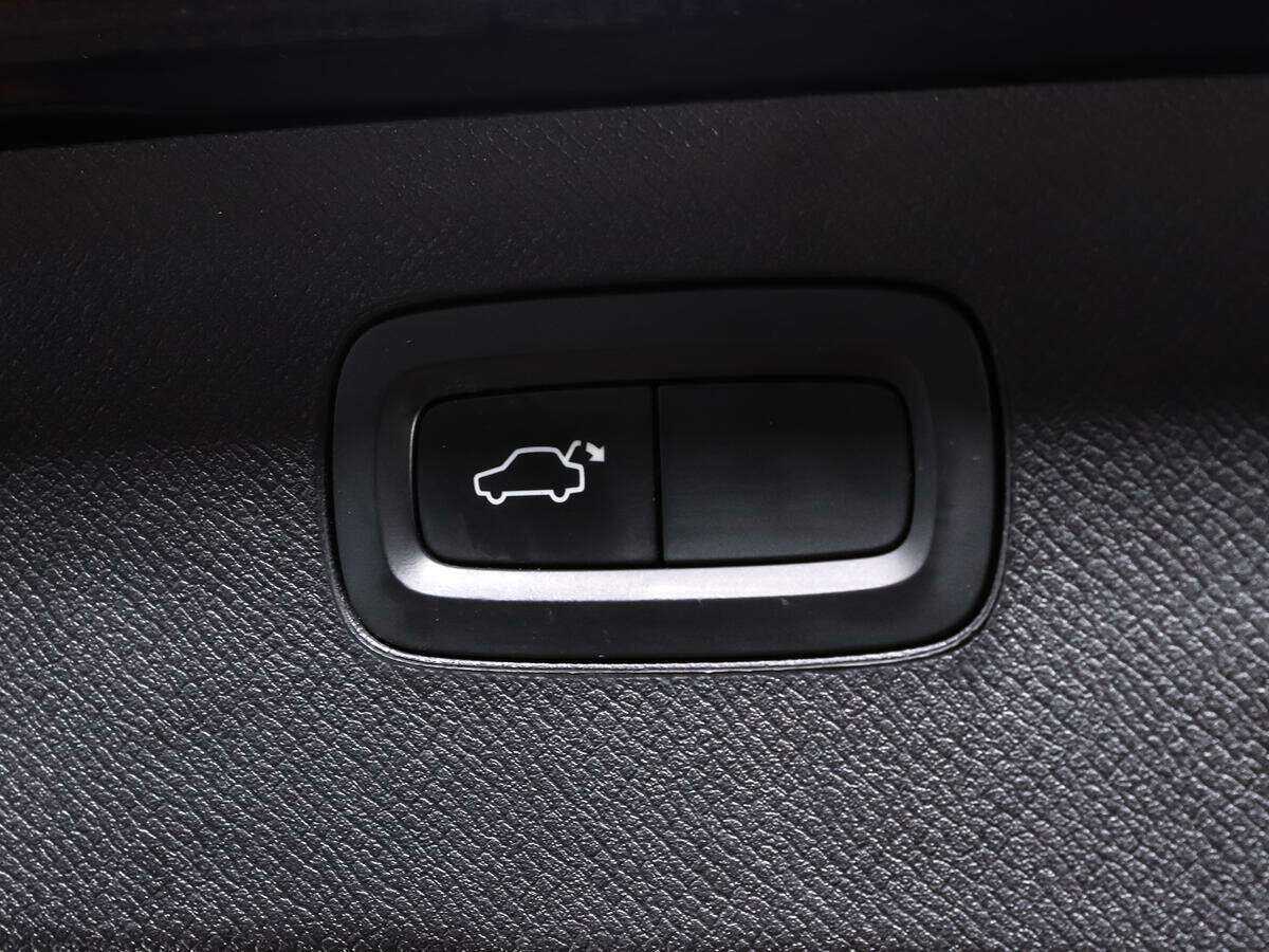 Volvo XC90, 2017 Фото №19