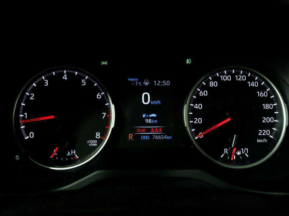 Toyota RAV4, 2021 Фото №19